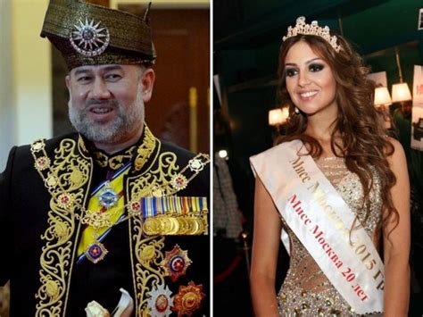 Oksana Voevodina La Modella Russa Che Avrebbe Sposato Il Sultano Foto Corriereit