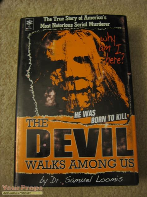 Halloween 2 Rob Zombies The Devil Walks Among Us Hero Book Original