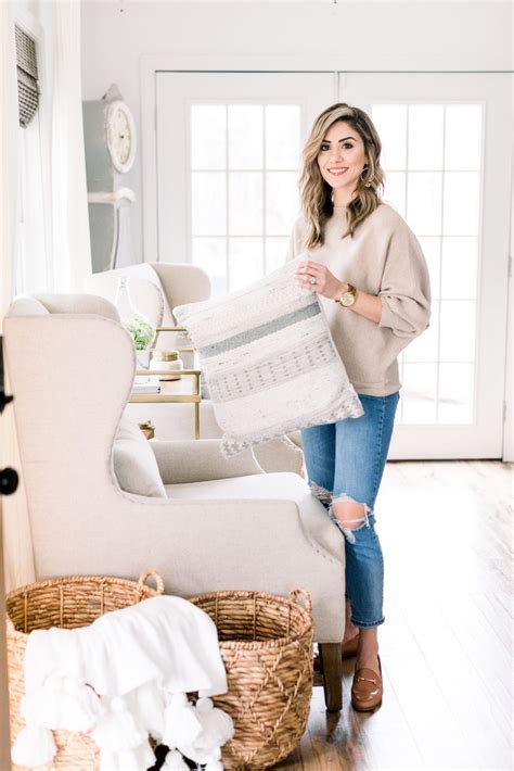 Join me as i share my favorite ideas in diy, home decor, and family living. It's LIVE! Lauren McBride on QVC - Lauren McBride in 2020 ...