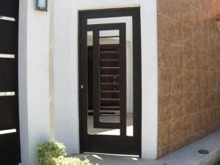 Resultado De Imagen Para Puertas De Herreria Minimalistas Steel Gate Steel Doors Gate Design