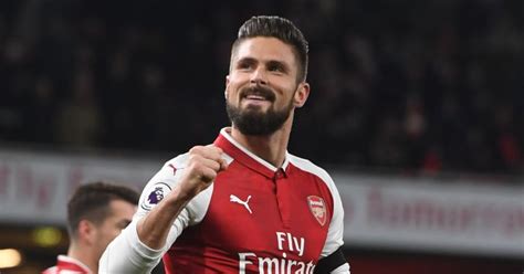 His current side, chelsea, take on the gunners in the fa. Giroud was desperate to join Arsenal - even with RVP there - Football365.com