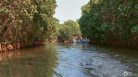 Ciblon waterboom juga termasuk destinasi wisata . IGTV Perjalanan Menuju Pulau Cemara Brebes