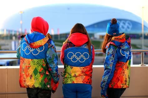 Fond Décran Sochi 2014 Gens Vêtements Symboles Jeux Olympiques