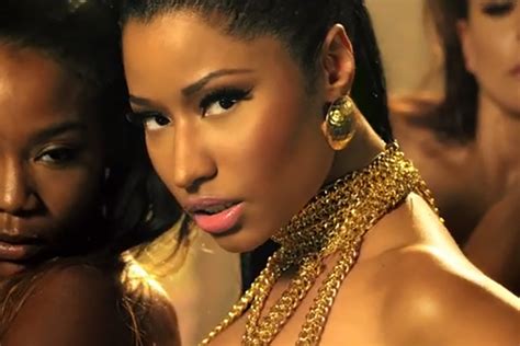 Nicki Minajs Anaconda Video Sets New Vevo Record