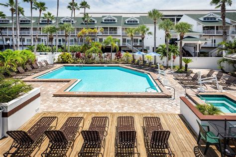 Holiday Inn And Suites Clearwater Beach S Harbour En St Petersburg