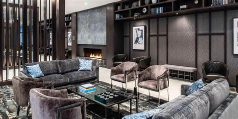 Affordable Hotels In Quincy MA With Free Parking | Holiday Inn Express