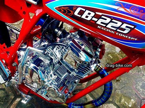 Postingan lanjutan mengenai romantisme anak motor bersama pasangannya baik berupa foto prewedding dengan lebih lanjut. 42+ Koleksi Modifikasi Motor Cb 100 Mesin Tiger Terkeren | Dinda Modifikasi
