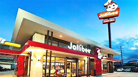 Jollibee Is Now Hiring For Its Scarborough And Mississauga Stores