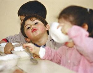 Los daños cotidianos que sufren los niños en las residencias que “no