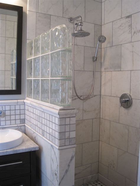 Find ideas and inspiration for glass block bathroom to add to your own home. Wall Glass Block Bathroom | Fleut.Com | For the Home ...