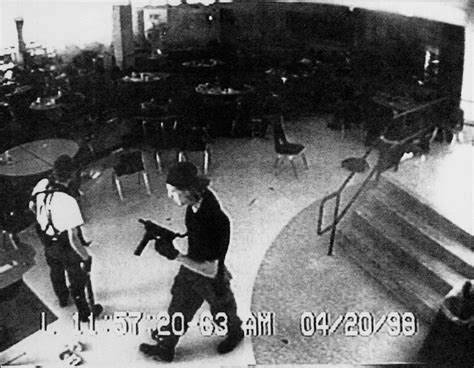 Remembering The Columbine High School Shooting New York Daily News