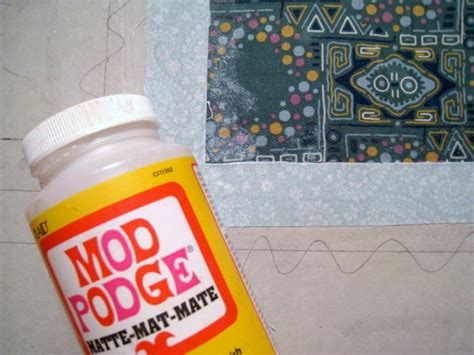 How To Make A Mod Podge Floor Cloth Mod Podge Rocks