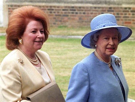 Pour cause son époux, le prince philip, duc d'edimbourg, s'est éteint ce vendredi pour rappel, le prince philip mountbatten est marié à la reine elisabeth ii depuis 1952. Tout savoir sur wedding planner - Histoires Royales