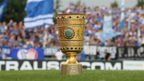 The 36 teams of the bundesliga and 2. DFB-Pokal: Ex-Knappe Christoph Metzelder lost zweite Runde ...