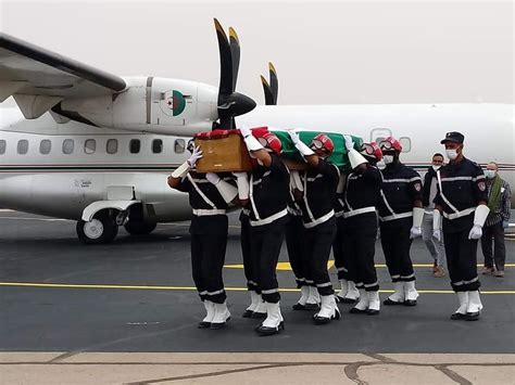 عاجل: وصول جثمان فقيد الشعب الصحراوي الشهيد أمحمد خداد ...