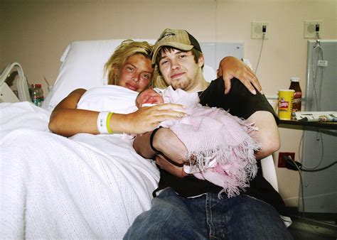 On The 10th Anniversary Of Anna Nicole Smiths Death Look Back At