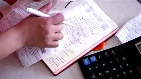 VIDEO: Expert recommends how to pay off debt – KIRO 7 News Seattle