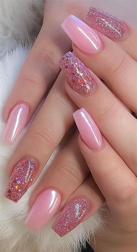 5 Glitter Nail Art Ideas For Summer 2022 Cobphotos