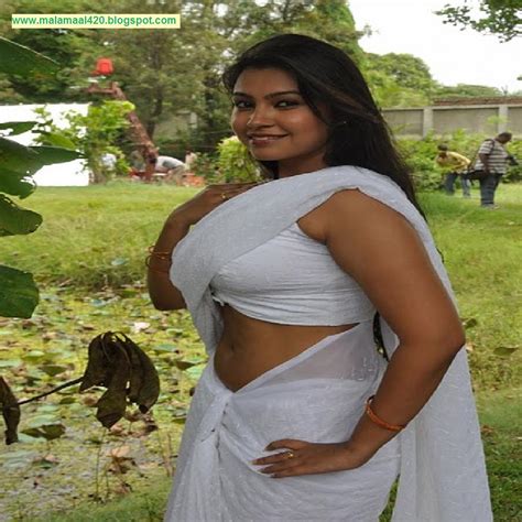 Mallu Aunty Sathya Sai Hot White Saree Navel Hot And Sexy Hot Images Girls