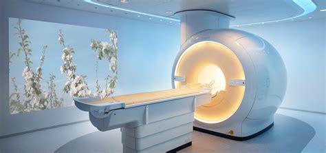 T Mri At The Center Of Sports Medicine In Warsaw