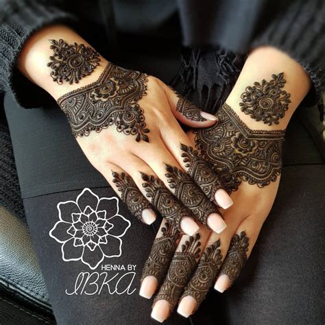 Simple Mehndi Designs For Beautiful Hands Pictures Images And