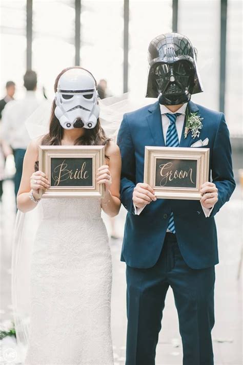 Fun Star Wars Wedding Idea For The Bride And Groom Gamer Wedding Star Wars Wedding Wedding
