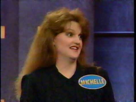 Louie anderson talks about his 'family feud' fashion, increasing the prize winnings, and what went on behind the scenes. Family Feud -- Catton vs Herrera -- 1999 -- (Anderson) - YouTube