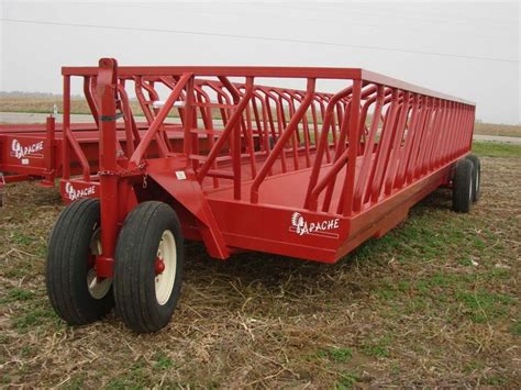 Product Spotlight Feeder Wagons Farmers Hot Line Wagons Cattle