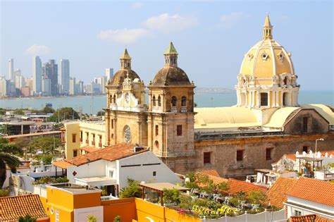 It is the site of spain's chief mediterranean naval base. Cartagena - Curacao Express Tours