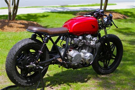 Four stroke, transverse four cylinder, dohc, 4 valve per cylinder: Hell Kustom : Honda CB750 1980 By Magnum Opus Custom Bikes