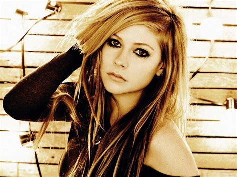 Wallpapers Collections Avril Lavigne Wallpapers 2012