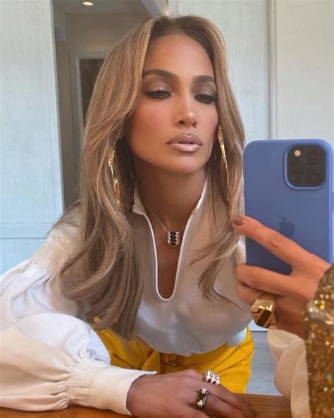 Jlo Jenny From The Block Pictures Of Jennifer Lopez 90s Glam