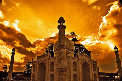 Melalui saluran diplomatik berlakunya interaksi kedua tamadun. Taman Tamadun Islam | Travel Guide & Makan² Guide