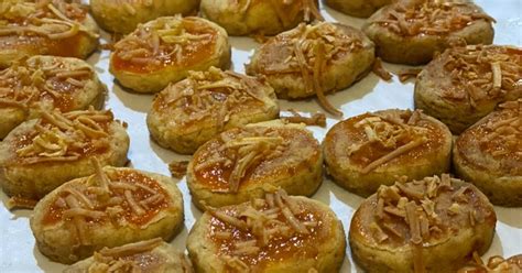 5 resep kastengel keju renyah & istimewa ini patut dicoba oleh para pecinta kue dan keju. 2.672 resep kastengel premium enak dan sederhana - Cookpad