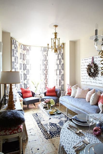 These types of home décor elements are not easily rotated out each season, but because they are of course, grey tones are flexible, and the hues within greys used in home décor will likely move. 30 Grey And Coral Home Décor Ideas - DigsDigs