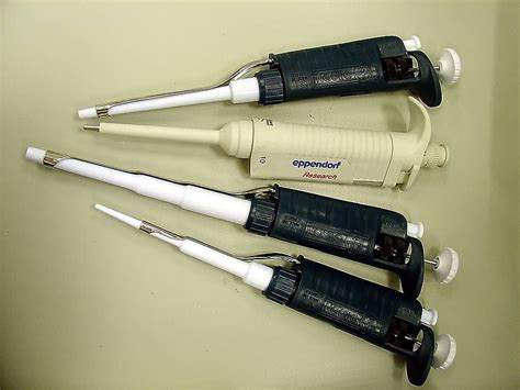 Micropipettes Guidelines Of Micropipetting Biochemistry Pipettes