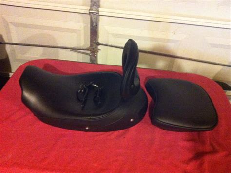Leather seating is great for motorcycle saddles because it breathes with your body and will break in with the foam shape for a personalized fit. Corbin Classic Solo Seat - Harley Davidson Forums