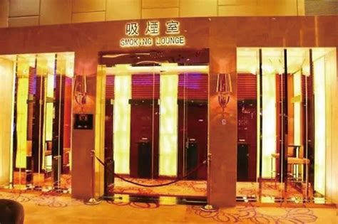 Jun 18, 2021 · 澳門今公布新增1例台灣移入的新冠確診病例後，當局今日宣布，因應台灣疫情，從6月21日起，從台灣前往澳門的所有入境人士. 共252間新標準吸煙室獲批 未獲批吸煙室元旦起屬禁煙地點 - 澳門力報官網