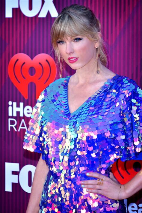 10 Rare Facts About The Life And Career Of The Veteran Singer Taylor Swift