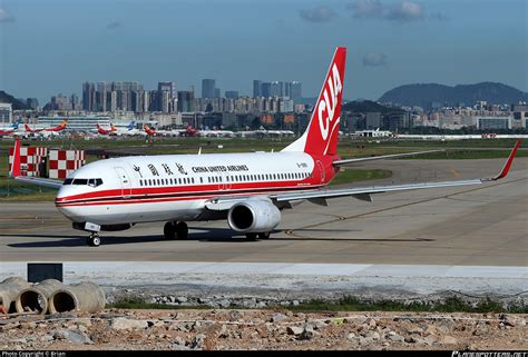 B 1989 China United Airlines Boeing 737 89pwl Photo By Brian Id