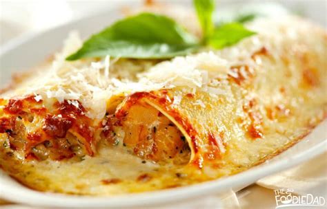 Home » healthy recipes » spaghetti in spinach béchamel sauce. Beef Cannelloni With Bechamel Sauce | Cannelloni recipes ...