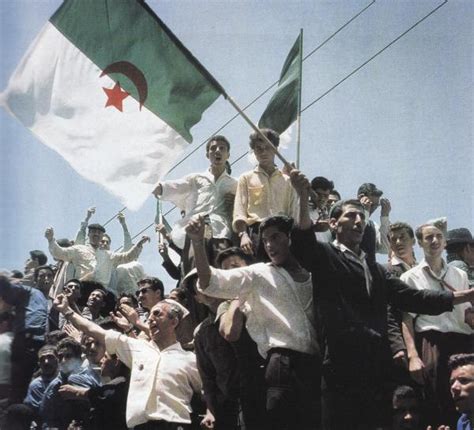 Mais si la guerre froide continue aujourd'hui, c'est la preuve qu'un tel discours était mensonger. Résumé court de la guerre d'Algérie (1954 -1962)