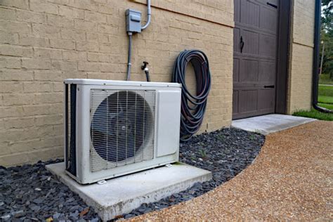 8 Best Mini Split Heat Pump For Cold Weather To Keep Your Room Warm
