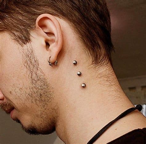 Der discountshop für coole piercings und angesagten schmuck. Dermal Piercing—Pictures, Care, Procedure, Types, Scars ...