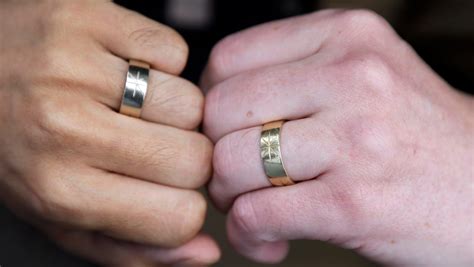 4 Couples File Suit To Allow Same Sex Marriages In Ariz