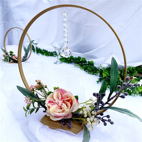 Diy Floral Hoop Centerpiece Six Clever Sisters