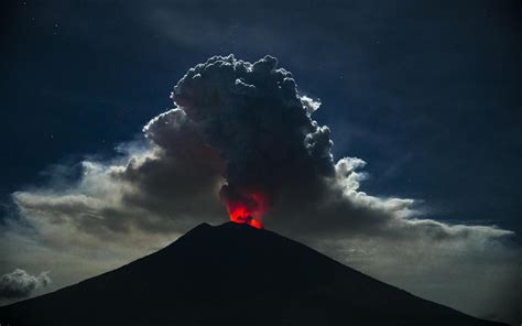 The Most Dangerous Active Volcanoes In The World Italian Post