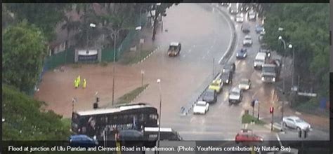 Flash floods hit singapore in tampines & serangoon north. wild shores of singapore: Floods in Singapore and rising seas