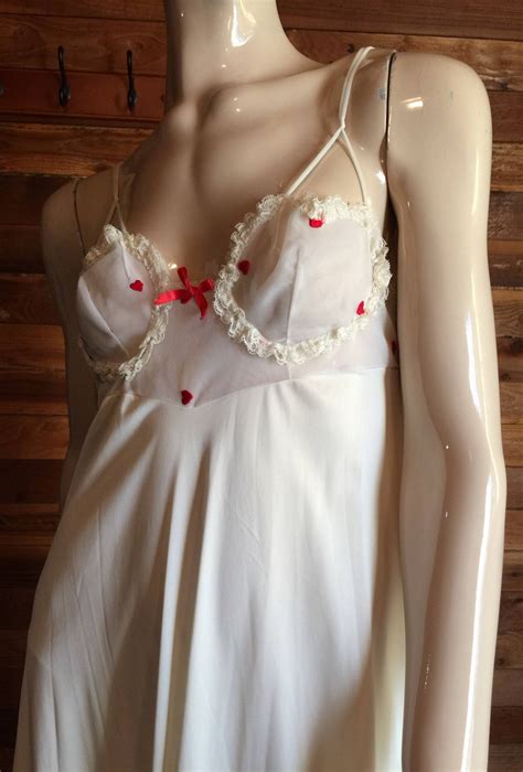 Vintage Lingerie 1970s GLYDONS Ivory Size Large Nightgown With Etsy