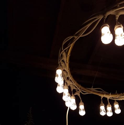 Outdoor Chandelier From A Hula Hoop Moms And Crafters